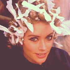 Who remember their mam doing pin curls?