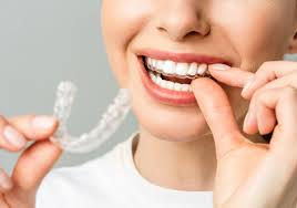 Clear Aligner Therapy Sacramento, CA | Candid and Invisalign Treatments