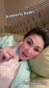 Secara tidak langsung dia menunjukkan siapa Mantan nya itu? Stay cool  Kimberly😍 @KimberlyRider #kimberly #kimberlyryder #litagadingpsikolog  #mindset #prilaku #litagadingconsultant #netizen #ftp ...