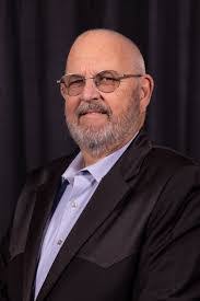 Martin Lamar's Instagram, Twitter & Facebook