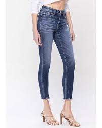 Denim & Grace Boutique ameongeza...