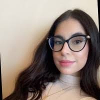 Yasmin Carpenter's Instagram, Twitter & Facebook