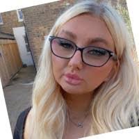 Dan Caddell's Instagram, Twitter & Facebook