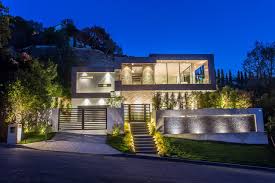 1424 Rising Glen Road Mantis 3d Beautiful Modern Homes Hollywood Hills Homes Hollywood Hills