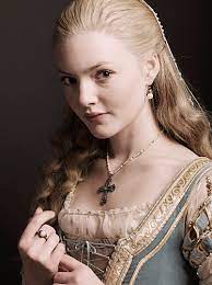 Holliday clark grainger (born 27 march 1988), also credited as holly grainger, is an english screen and stage actress. Die Borgias Sex Macht Mord Amen Die Borgias Sex Macht Mord Amen Bild Holliday Grainger 37 Von 61 Filmstarts De