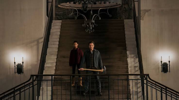 New Image From 'The Shining' Sequel 'Doctor Sleep' Recreates Overlook  Staircase | Vanity Fair