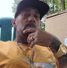 Does the battery need an upgraded alternator to run?