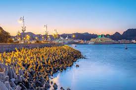 Oman Paradise Story 2 3 Click From Mutrah Corniche Muscat This Corniche Curved Waterside Area Offering Paved Paths Artful Shelters Mir Arabskij Mir