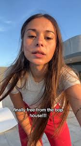 like me for watch more 👆👆👆👆 . . . . . #jenniferlopez #alexandradaddario  #AngelinaJolie #MeganFox #margotrobbie #chrisevans #ChristianBale  #AnneHathway #BrieLarson #ScarlettJohansson #elizabetholsen #JenniferLopez  #JenniferAniston #JenniferLawrence ...