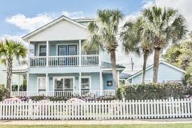 Deja Blue Is A Destin Vacation House Rental By Owner Pets Considered Book Our Vacation Home Online Beach House Vacation Vacation Home Vacation Home Rentals