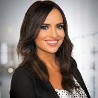 Jennifer Cvengros's Instagram, Twitter & Facebook