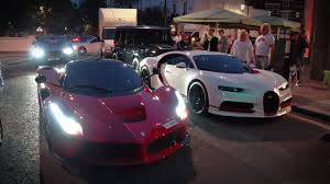 Aubmeyang frequents the custom car studio to have his cars pimped so he was quickly sighted in central london street revving his customized wheel after he had parked it to do some shopping. Arsenal Football Player Aubameyang Driving His 3 Million Laferrari In Central London Youtube