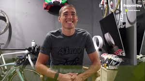 Motogp, l'aprilia ha scelto lorenzo savadori. Aleix Espargaro Villa Motogp Aprilia Credit Andorra Supporting 2020 Youtube