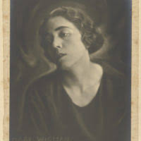 Portret danseres Mary Wigman, buste