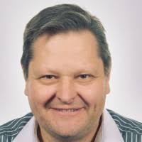 2200+ perfiles de «Deville»