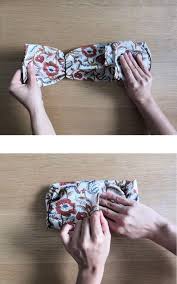 Fabriquer Un Masque A La Maison Avec Un Foulard Suite En 2020 Masque Foulard Masque Tissu