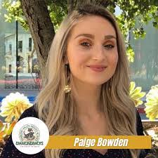 Anna Jachymiak's Instagram, Twitter & Facebook