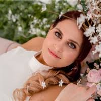 90+ "Vicky Waller" profiles