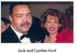 Mayor to honor 14 Toledo area families, trio of ministers