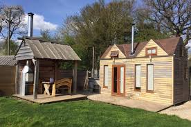 This set of free tiny house plans is a classic 8′ x 12′ house with a 12/12 pitched roof. 11 Tiny House Interiors You Wish You Could Live In