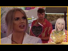 He's never seen without a necklace… he is the new 'bombshell' on the itv2 dating show, and is heading into the majorca villa to see if any girls turn their heads for him. Jrvxsvbjxe53lm