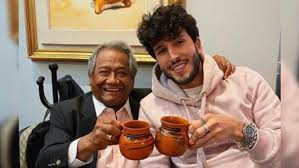 Hija de armando manzanero reveló que el cantautor yucateco evoluciona favorablemente y ya piensa en vacacionar. Armando Manzanero El Ultimo Deseo Que El Compositor Tenia Junto A Su Familia