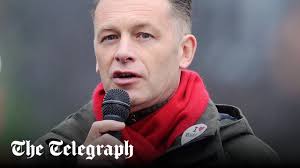 Chris Packham challenges 250-year-old New Forest hunt to chase him instead  of a fox