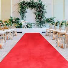 Amazon.com: QueenDream Aisle Runner for Wedding Ceremony Red Velvet Runner  4.5ft x 15ft Wedding Reception Decorations : Home & Kitchen
