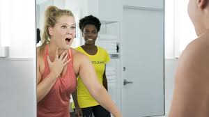 Is there anyone hotter than amy schumer right now? I Feel Pretty Kritik Zum Neuen Kinofilm Mit Us Star Amy Schumer Stern De