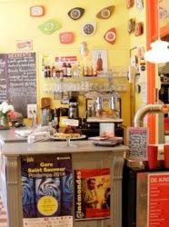 La Dinette Restaurant Petite Dejeuner Brunch Et Dejeuner Pour Familles Dans Le Vieux Lille Dinette Lille Brunch