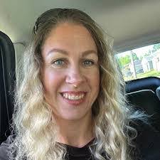 Heather Schumann's Instagram, Twitter & Facebook