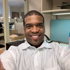 Joshua Beeks's Instagram, Twitter & Facebook