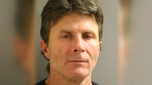 Sex offender arrested after deputies find photos of neighbor's daughters