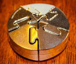 How to solve the extremely difficult hanayama cast chain puzzle. Spiral Cast Puzzle Solution 5 Steps Instructables