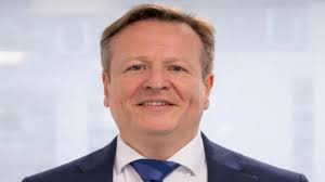 Dal Regno Unito alla leadership globale: Spencer Coles nuovo CEO di Sommet  Education