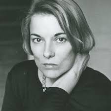 Elizabeth Spires's Instagram, Twitter & Facebook