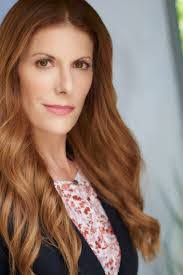 Elisa Mata's Instagram, Twitter & Facebook