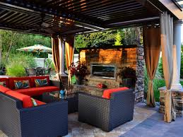 Modern outdoor living environments specializes in building luxury outdoor living environments that act as an extension to your home and give you an outdoor oasis you can enjoy for years to come. Multifunctional Outdoor Oasis Marc Nissim Hgtv