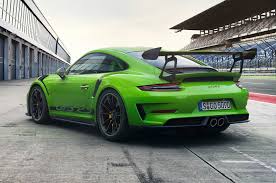 Porsche 911 2018 gt3 videos. 2018 Porsche 911 Gt3 Rs Weissach Pack Revealed With 29kg Weight Loss Autocar