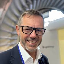 Discussing the future of aviation with AOPA Austria president Robert Michl  at AERO Friedrichshafen.