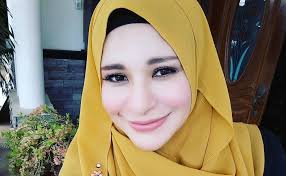 Idrosechannel #zilabakrin #tudung #imejbaru kisah zila bakarin berkongsi penghijrahan beliau sajat kantoii!!! Biodata Zila Bakarin Yang Seksi Azhan Co