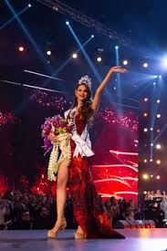Regardless of where you are, you can always livestream the fox channel using your pc or mobile. 22 Competitions Ideas In 2021 Miss Universe Philippines Pageant Filipina Beauty