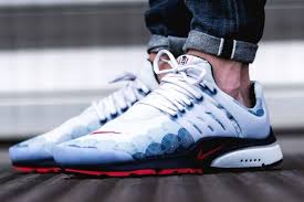 The shoe sports a minimal design that speaks loudly with its vivid colors. A Closer Look At Nike Presto Usa