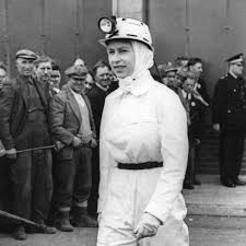 Buckingham palace says prince philip, husband of queen elizabeth ii, has died aged 99. Queen Elizabeth Ii 63 Years In 63 Pictures Bbc News