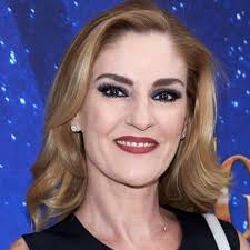 Rafaela • Season 1