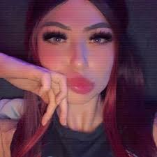 Michelle Mariscal (@chellemariscal)