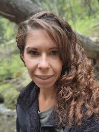 Hi I'm Autumn and I own and run HANDCRAFTED MASSAGE located in Medical  Lake. I love helping people!!! I have lived in Medical Lake for 10+ years.  I am a mom to