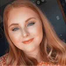 Alyssa Eichelberger's Instagram, Twitter & Facebook