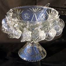 Vintage clear by anchor hocking. Pin By Macho Machismo Vintage On Vintage Anchor Hocking Punch Bowl Set Punch Bowl Punch Bowls
