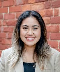 Haley Compton's Instagram, Twitter & Facebook